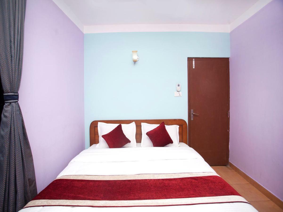 Allied Hotel Balaju Extérieur photo