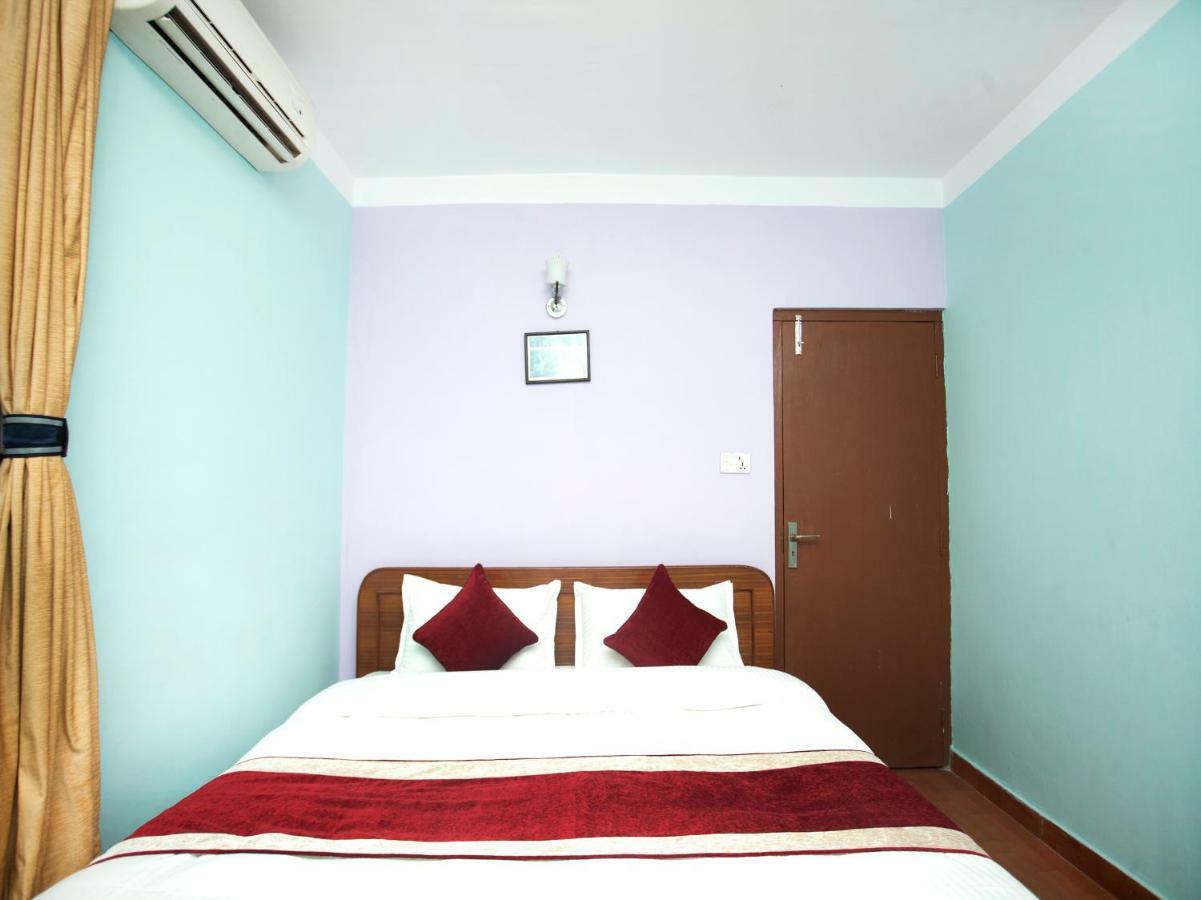 Allied Hotel Balaju Extérieur photo