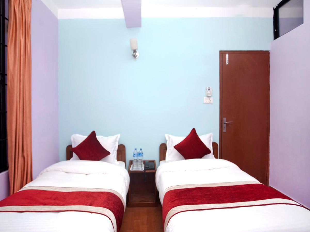 Allied Hotel Balaju Extérieur photo