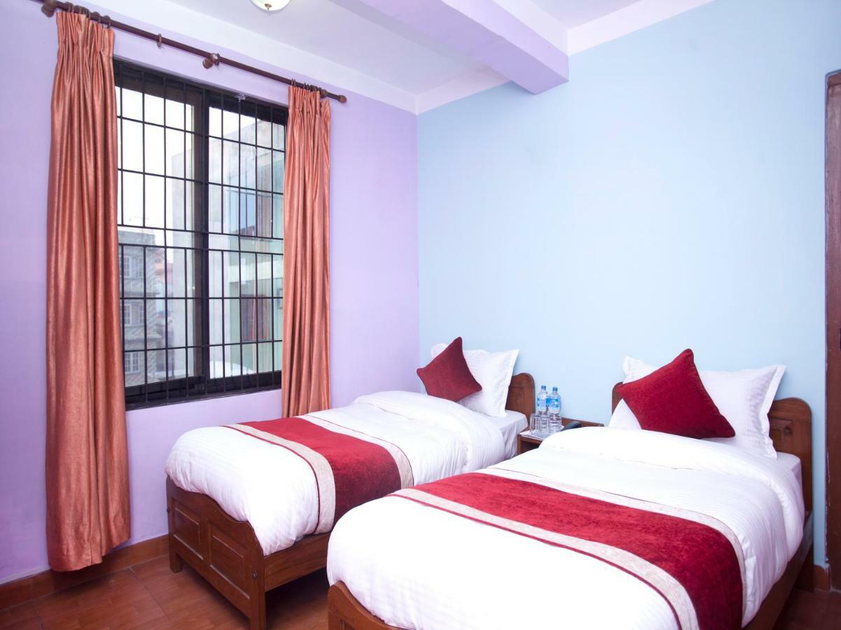 Allied Hotel Balaju Extérieur photo