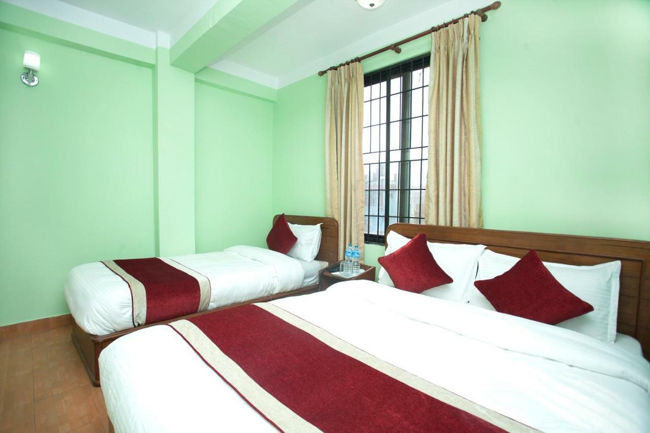Allied Hotel Balaju Extérieur photo